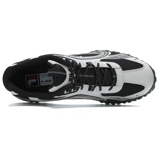 FILA PEBBLE