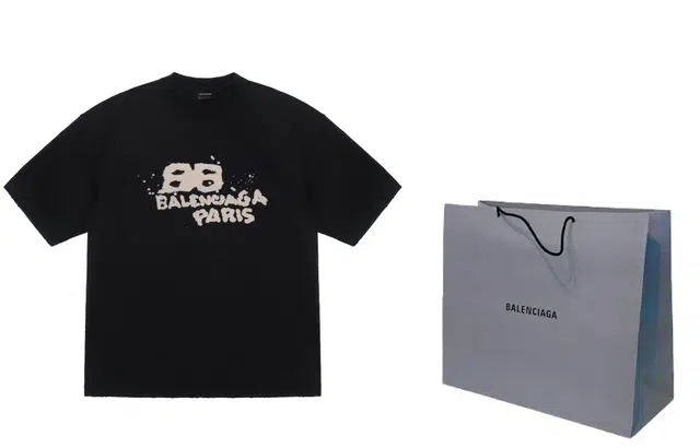 Balenciaga SS23 T