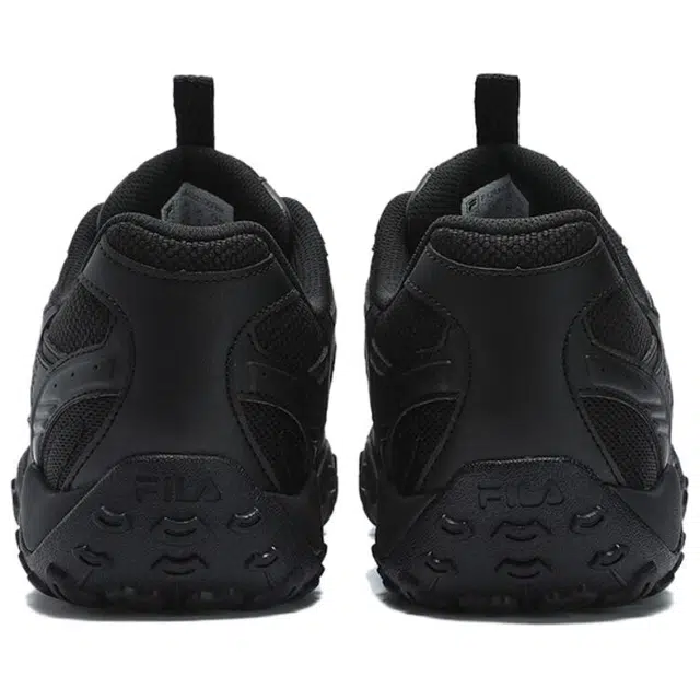 FILA PEBBLE