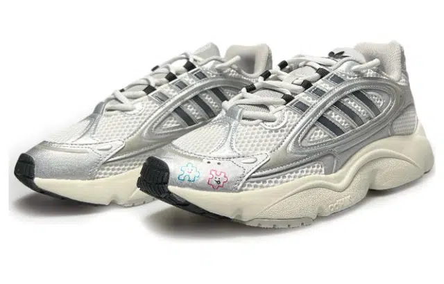 adidas originals Ozmillen