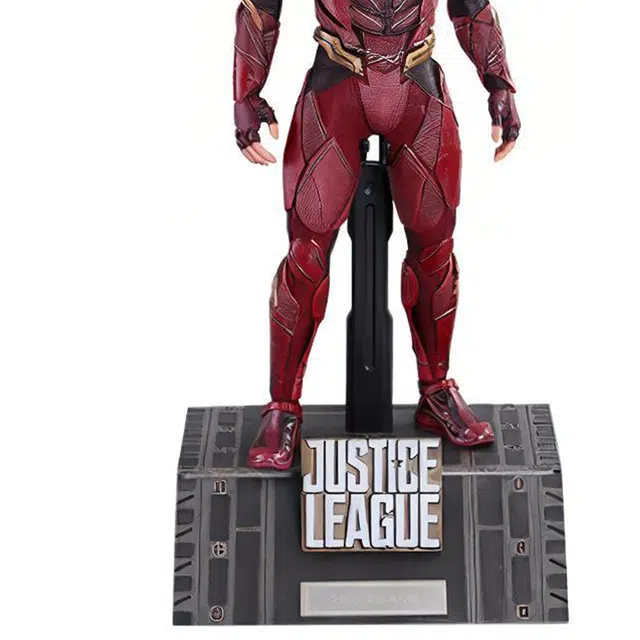 Hot Toys 16