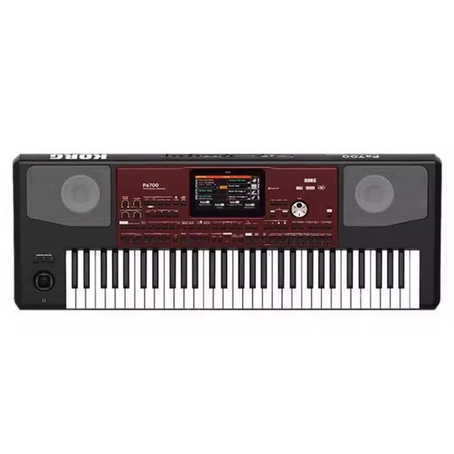 KORG PA600