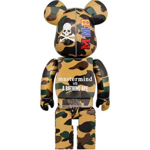 BE@RBRICK x BAPE MASTERMIND VS BAPE Yellow Camo