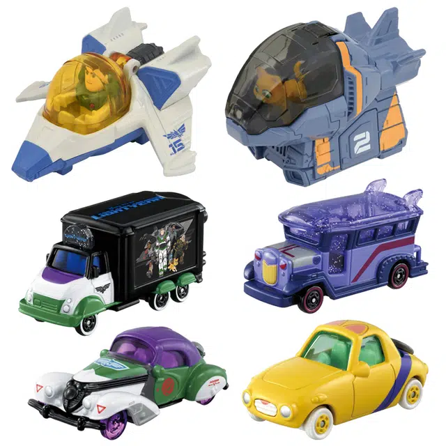 TAKARA TOMY
