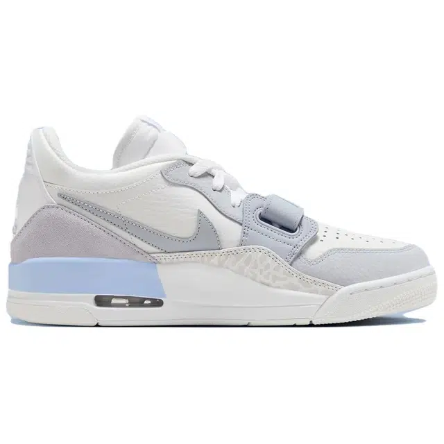 Jordan Legacy 312 Low Glacier Blue