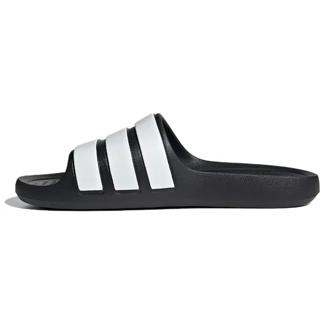 adidas ADILETTE FLOW