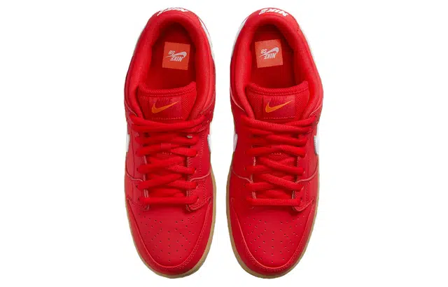 Nike Dunk SB "University Red"