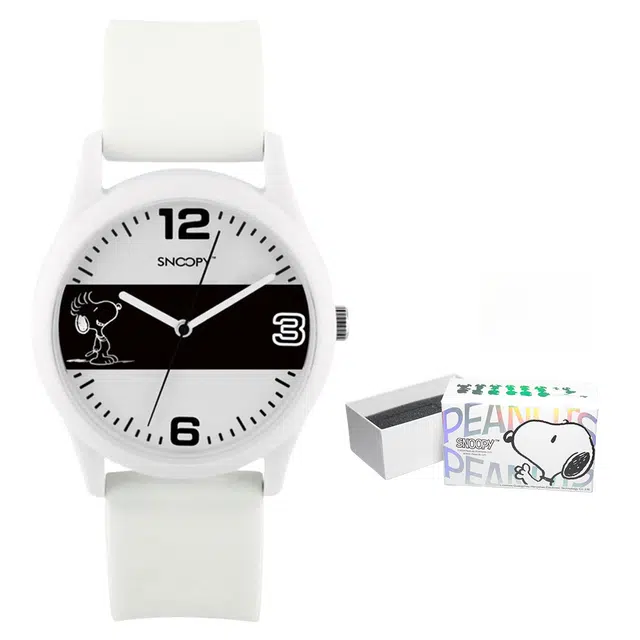 Snoopy Quartz Watch