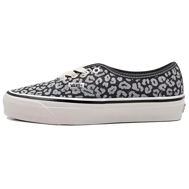 Vans MTE Authentic Reissue 44