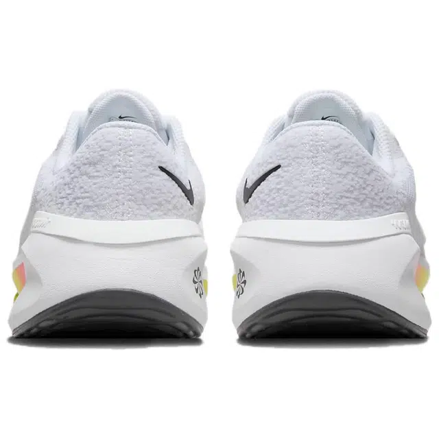 Nike Versair White Yellow
