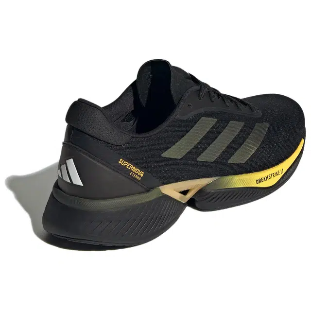 adidas Supernova Eterno