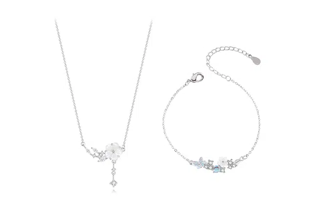 牧言 森系气质简约小众设计高级感 立体极光蝴蝶花朵闪耀水滴流苏树叶手饰锁骨链 合金 梦蝶恋花组合套装 女款