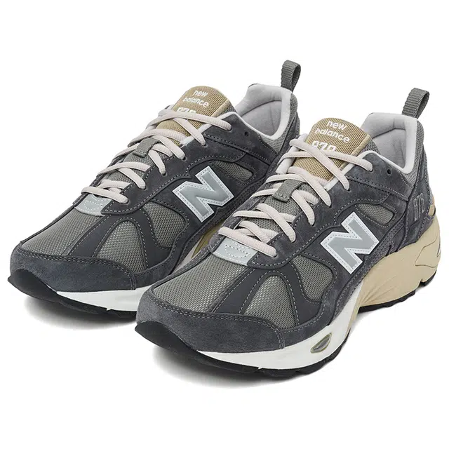 New Balance NB 878