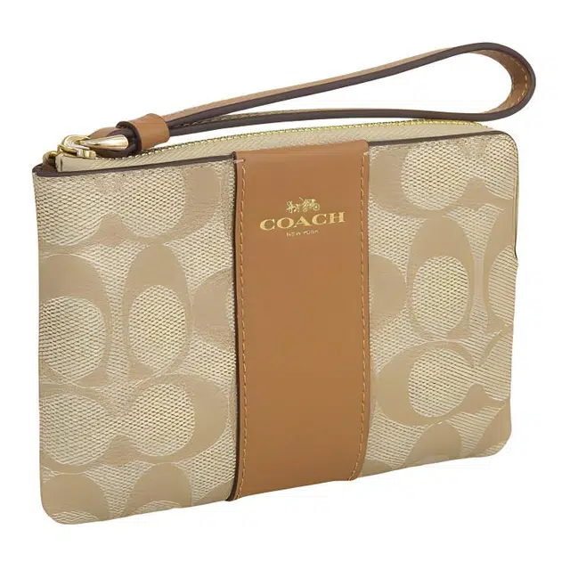 COACH Wristlet Corner Zip 16