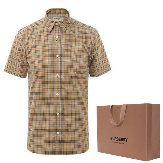 Burberry SS21
