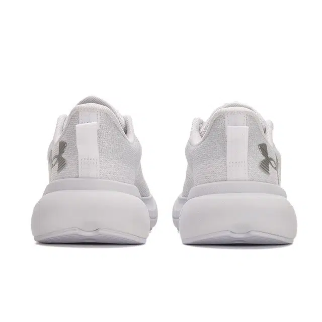 Under Armour Infinite 1