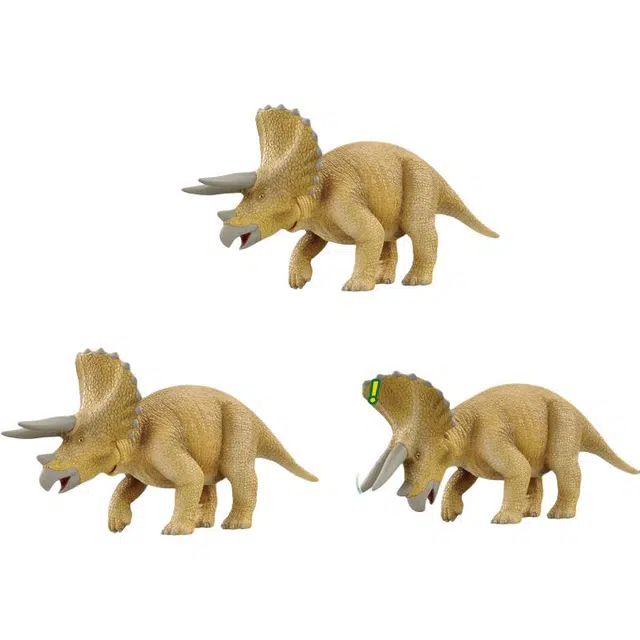 TAKARA TOMY