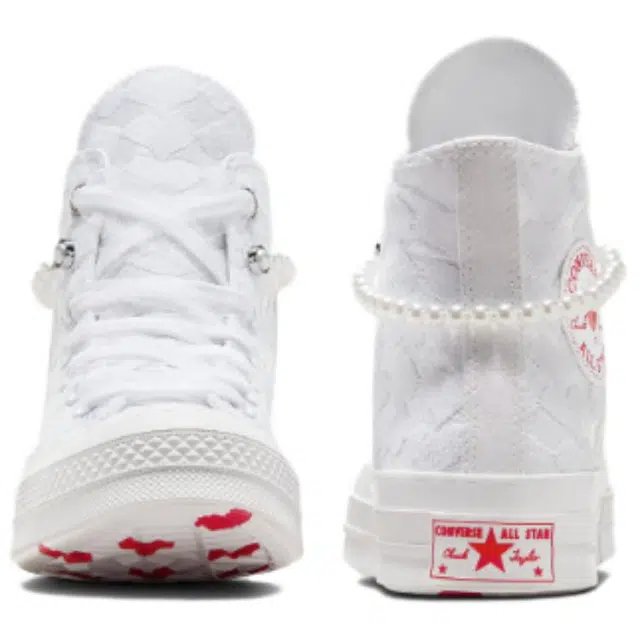 Converse Chuck 70 love