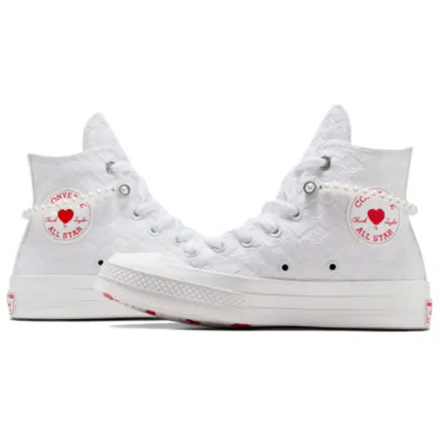 Converse Chuck 70 love
