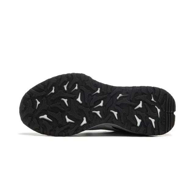 LiNing M1000