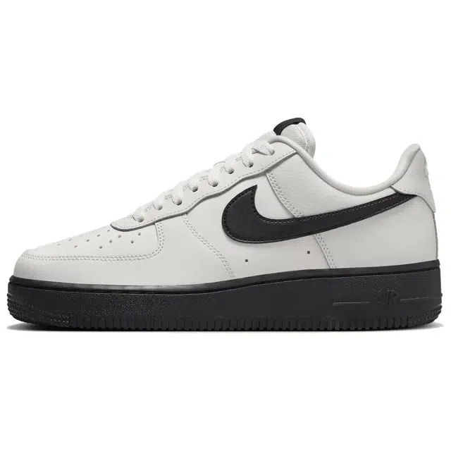Nike Air Force 1 '07 Low White Black
