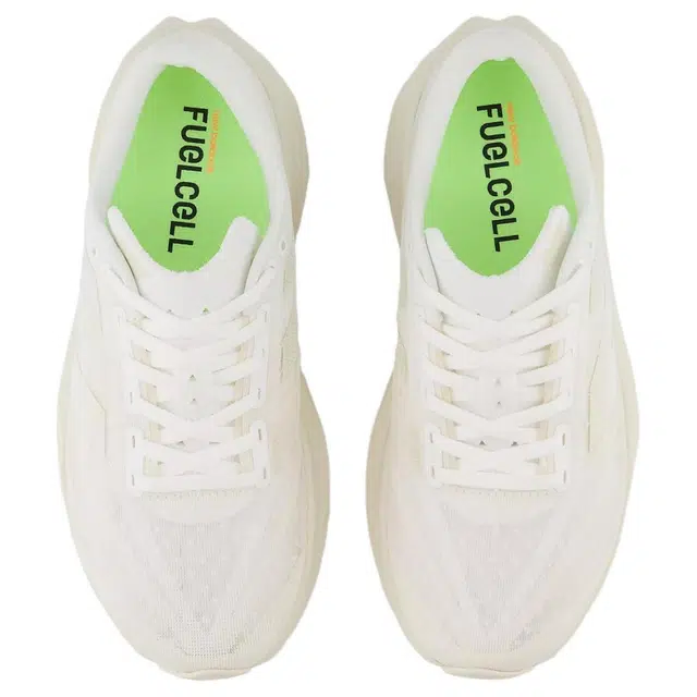 New Balance FuelCell Rebel V4