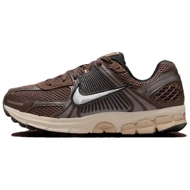 Nike Air Zoom Vomero 5 Brown