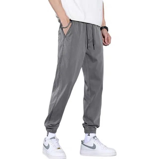 雅鹿 潮牌纯色简约束脚宽松中腰潮牌百搭休闲九分牛仔裤 男款