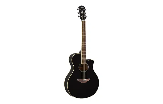 YAMAHA C40