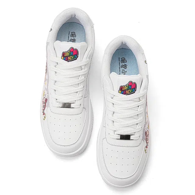 Crayon Shinchan Love Pair Low Sneakers