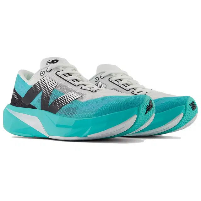 New Balance FuelCell Rebel V4
