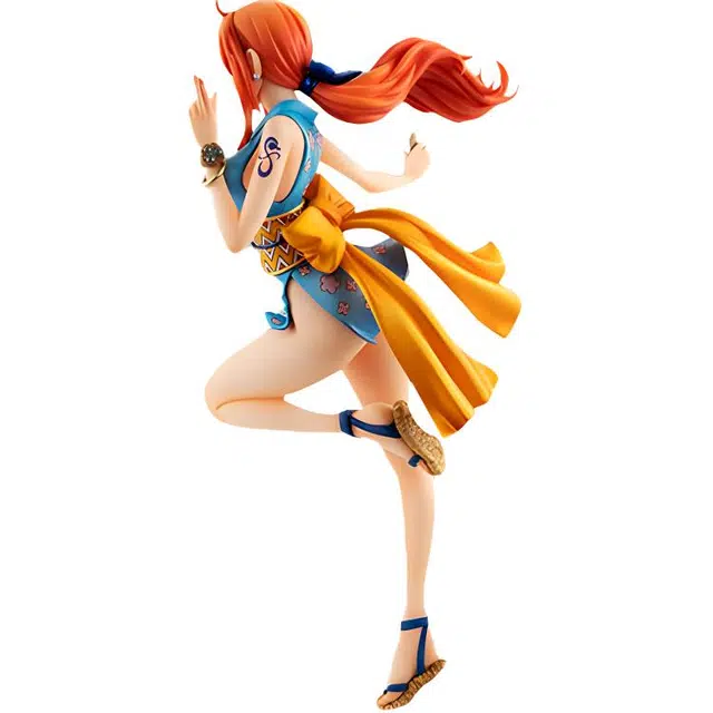 MegaHouse pop 22.5cm