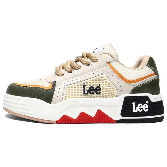 Lee