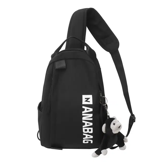 爱尔绅特 街头字母撞色 尼龙 胸包斜挎包 男女同款情侣款 米白色/黑色/灰色/蓝色