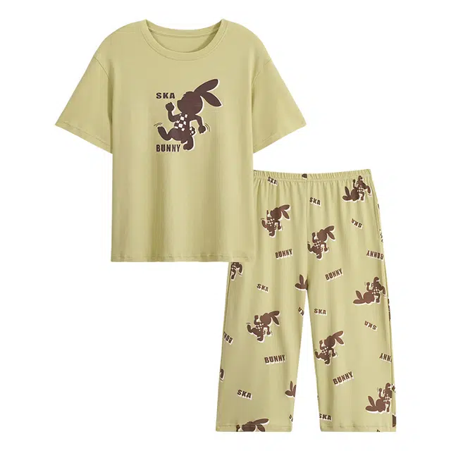 莫代尔 柔软舒适透气微弹亲肤短袖不勒腹七分裤可居家休闲外穿睡衣套装 女款 黄绿色