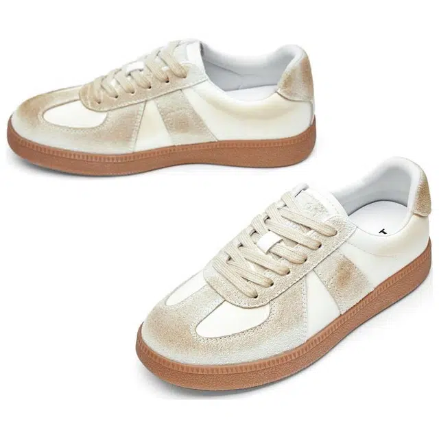 TOOMANYSHOES