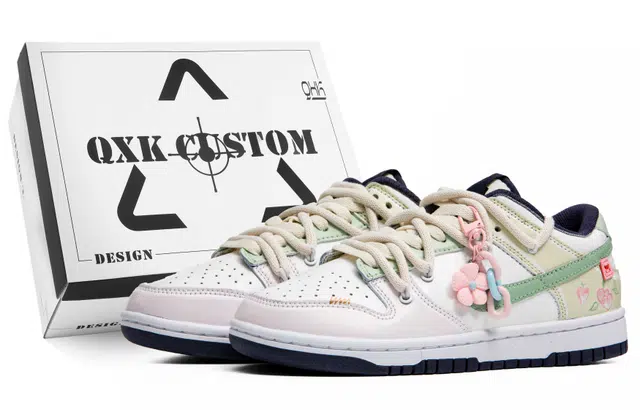 Nike Dunk low QXK GS