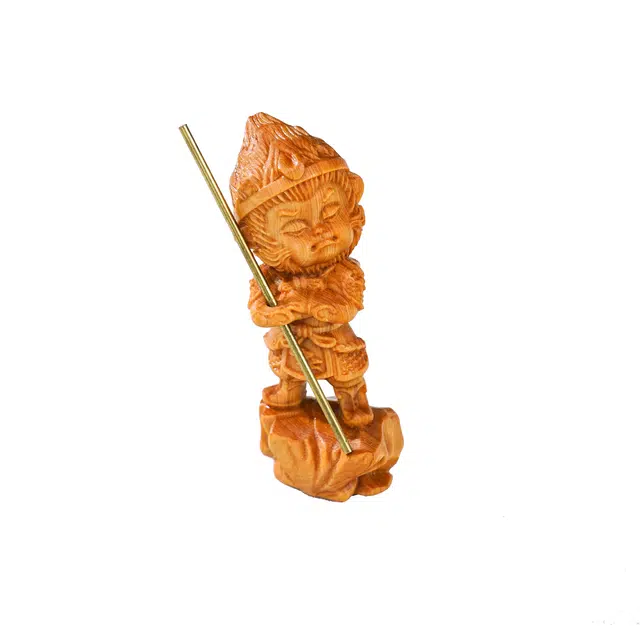 天纵 国风随身把玩文玩木雕工艺品 雕刻傲娇可爱悟空创意桌面 木作摆件 男女同款情侣款 崖柏