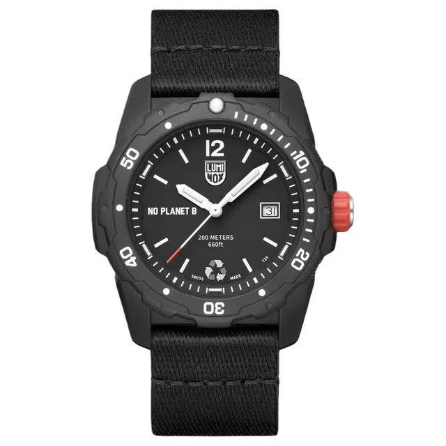 LUMINOX 200 42mm