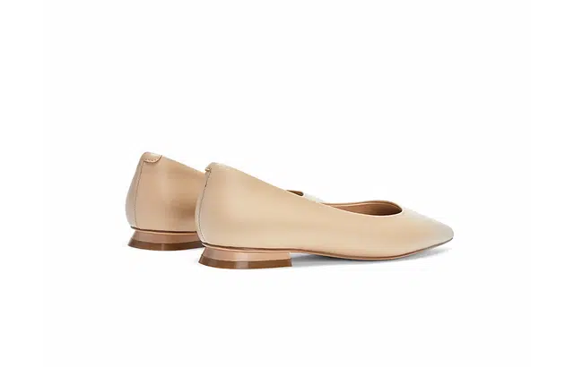 NINE WEST