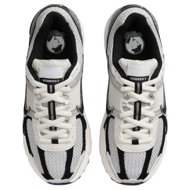 Nike Air Zoom Vomero 5