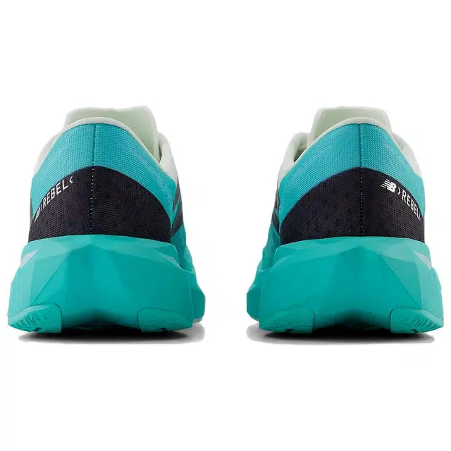 New Balance FuelCell Rebel V4