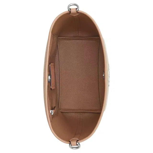 COACH 17