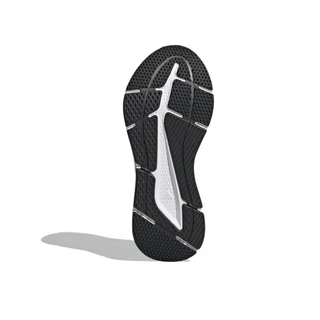 adidas Questar