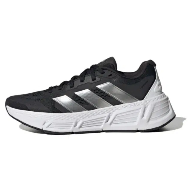 adidas Questar