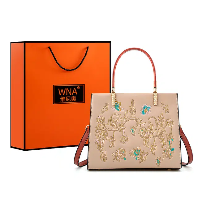 维尼奥 新中式刺绣气质妈妈包大容量托特包 合成革 手提包单肩包斜挎 中号 女款 杏色