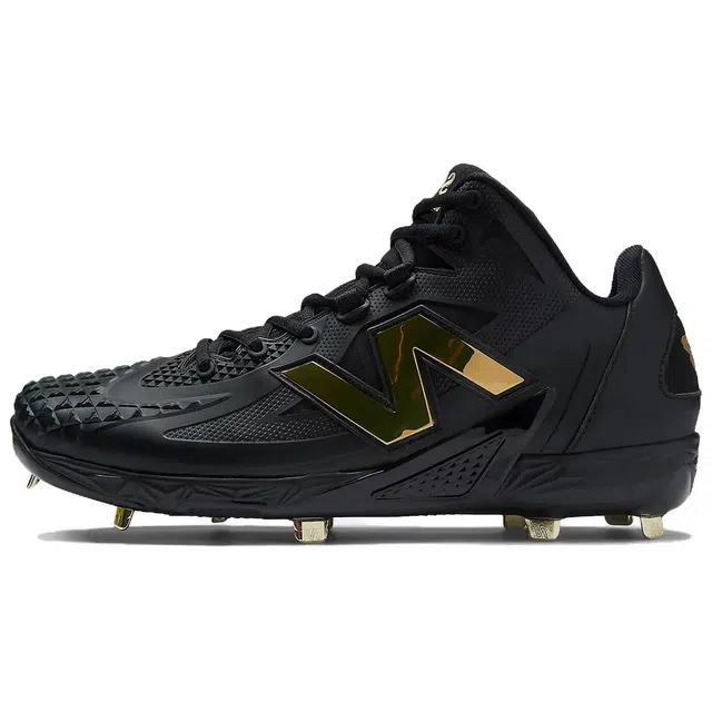 New Balance FuelCell Ohtani 1