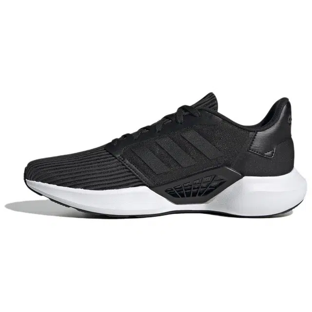 adidas Ventice