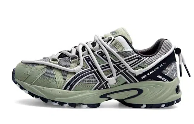 Asics Gel-Kahana TR 811