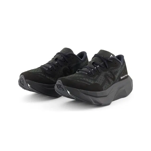 District Vision x New Balance FuelCell SC Elite v4